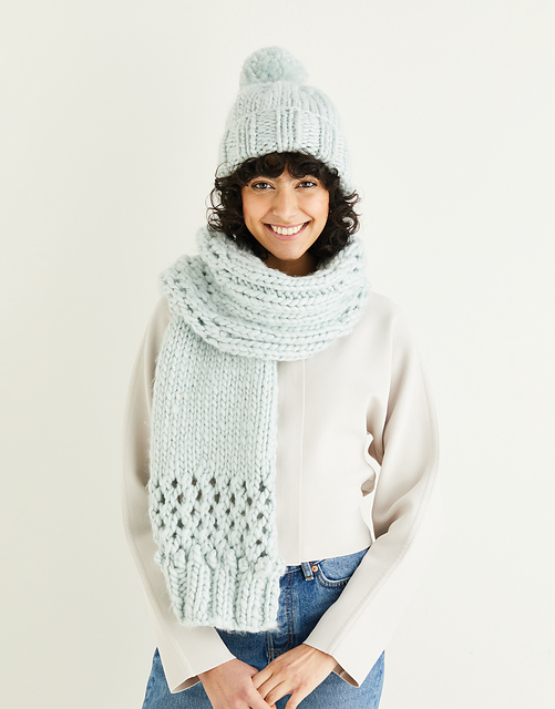 Hat & Scarf 10316