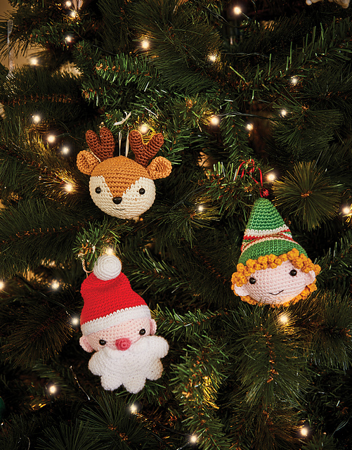 S035 Christmas Baubles