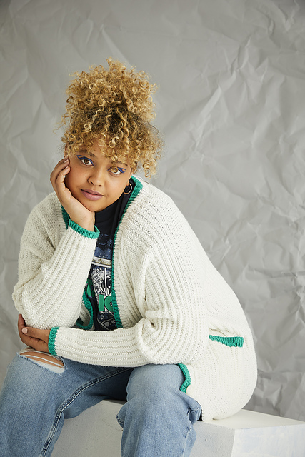 10575 Skyscraper Cardigan
