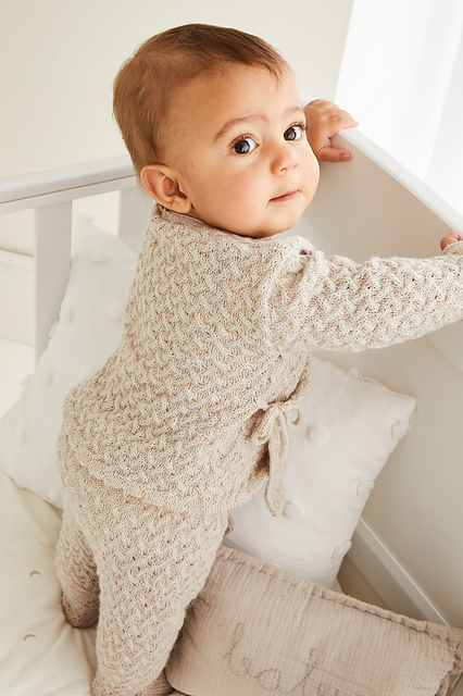 5522 Tie-Side Top & Trouser Suit
