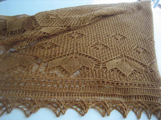 Maple Garland Design