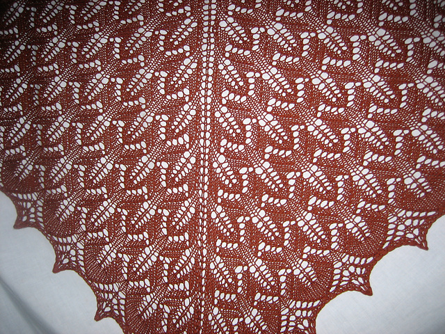 IVY Leaf Shawl