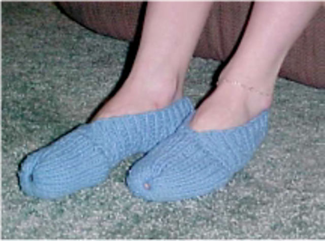 Ladies Seed Stitch Slippers