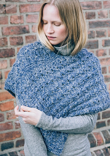 1510-16 Poncho