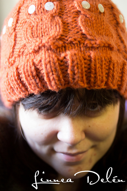 Owl hat for big heads