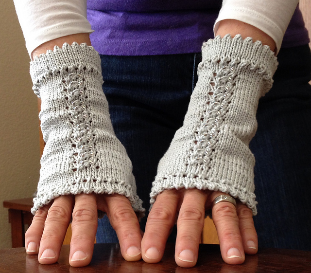 Half-Day Off Mitts