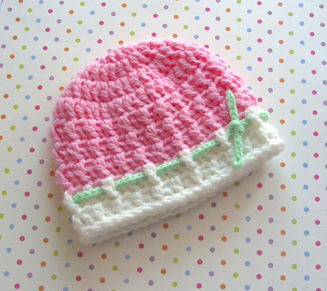 Girl's Textured Striped Beanie #32