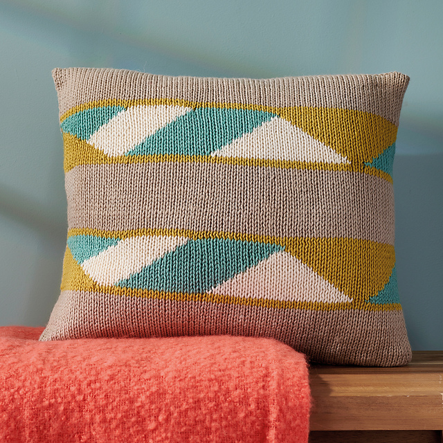 Geometric Cushion