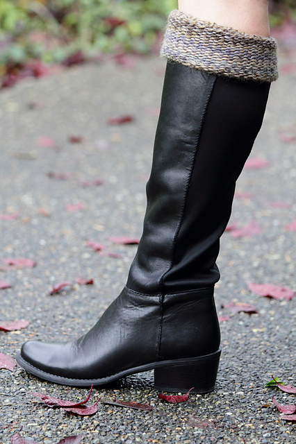 Double Knitting Gaiter and Boot Toppers