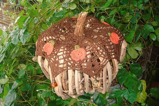Decorate Pumpkins