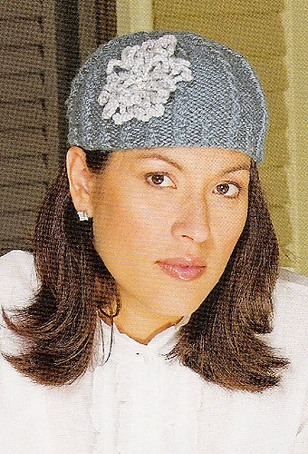 Hat with Chain Knitted Flower
