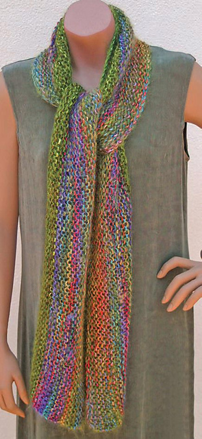 FP8 Kid Slique Striped Scarf