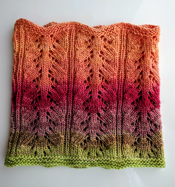 Easy Lace Cowl