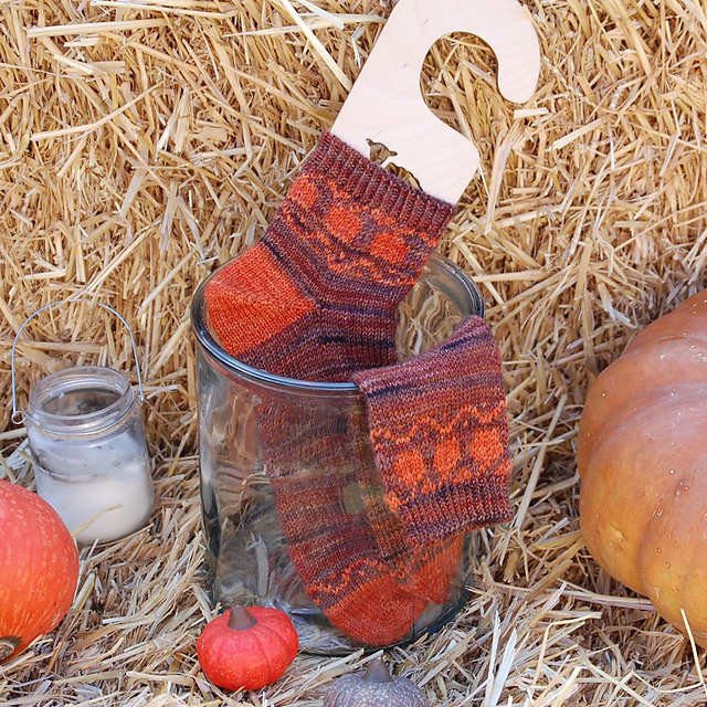 Pumpkin Socks
