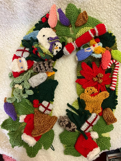 Bells & Whistles Christmas scarf
