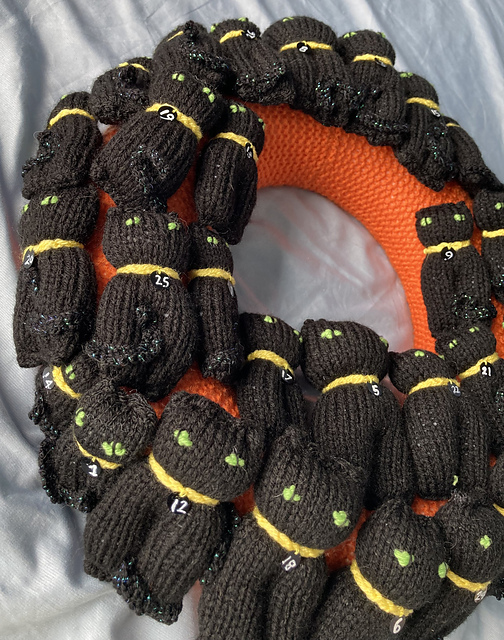 Black cat Halloween advent calendar wreath
