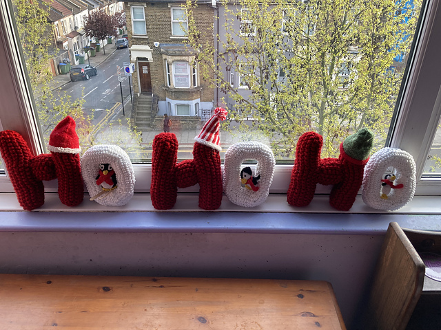 Ho Ho Ho penguin family Christmas message