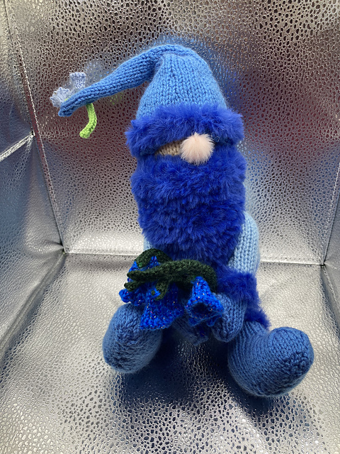 April Bluebell scented Tomte