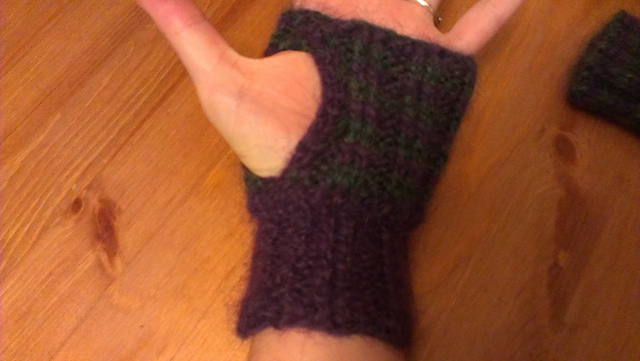 Striped Gloves