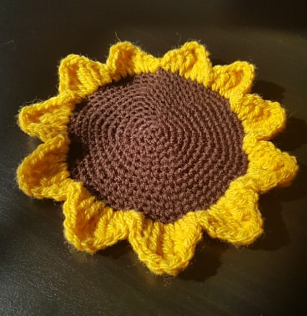 Sunflower Coaster/Centre Piece