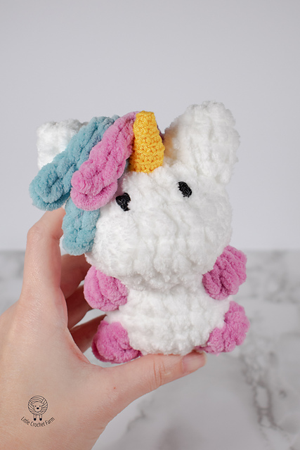 Baby Unicorn amigurumi