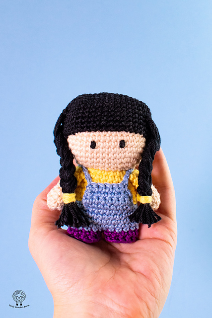 Ravelry: Farm Girl mini doll pattern by Ana Carolina Figueiredo