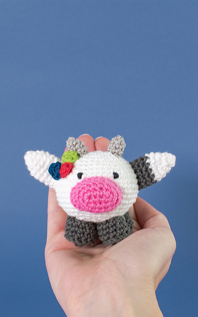 Chubby cow amigurumi