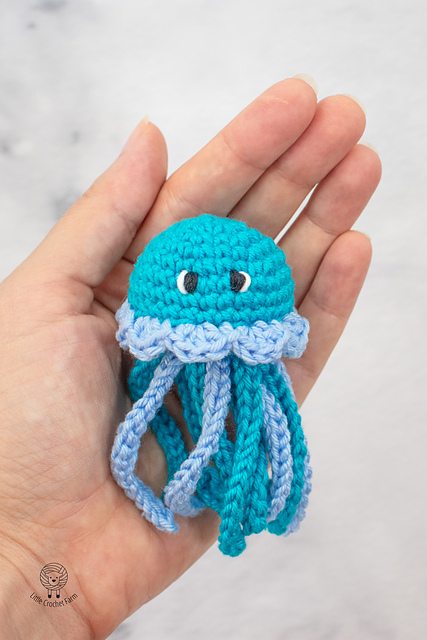 Baby Jellyfish No sew amigurumi
