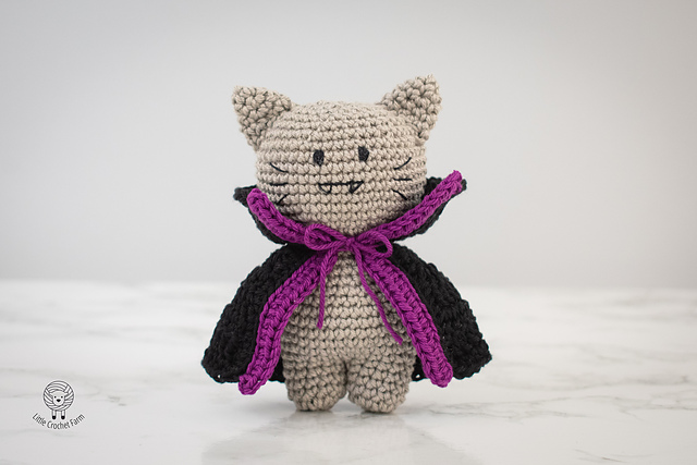 Ravelry: Cat Dracula amigurumi pattern by Ana Carolina Figueiredo