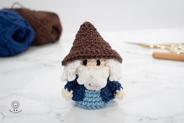 Ravelry: Mad Wizard amigurumi pattern by Ana Carolina Figueiredo