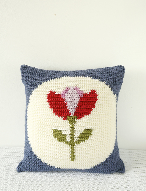 Retro Tulip Cushion