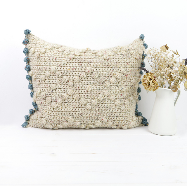 Winter Warmer Cushion