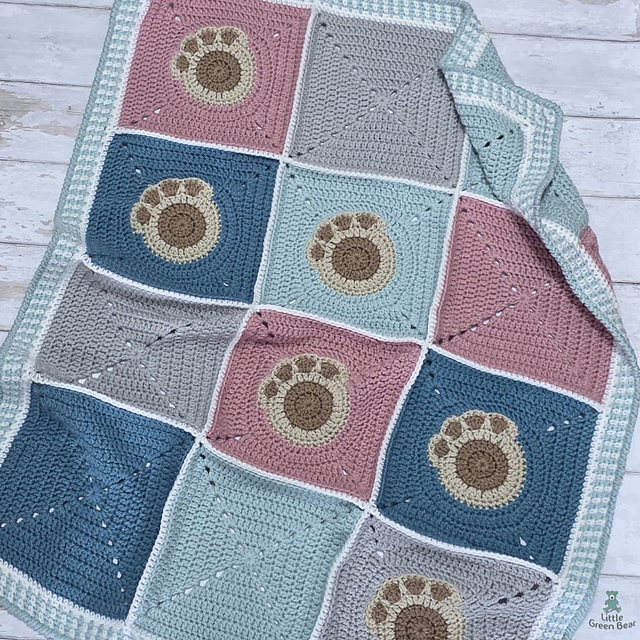 Puppy Pawprint Blanket
