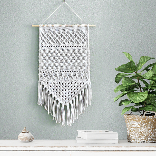 Ravelry: Macrochet Wall Hanging pattern by Jeanette Bagley