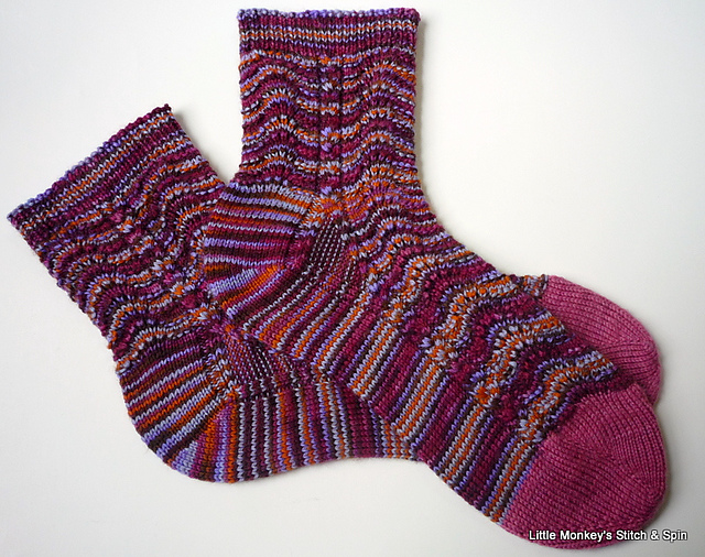 Ravelry: Waveform pattern by Dena Stelly