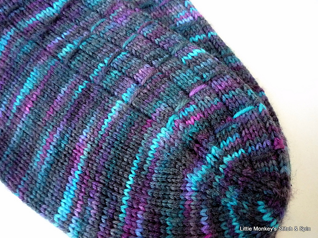 Ravelry: Refractory pattern by Dena Stelly