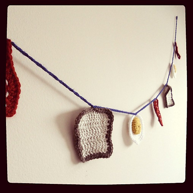 Breakfast Garland