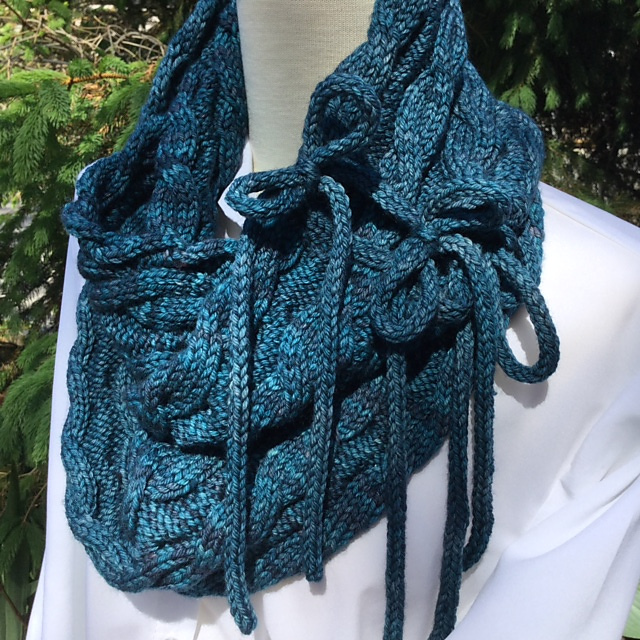Pleasant Street Cowl and Scarf