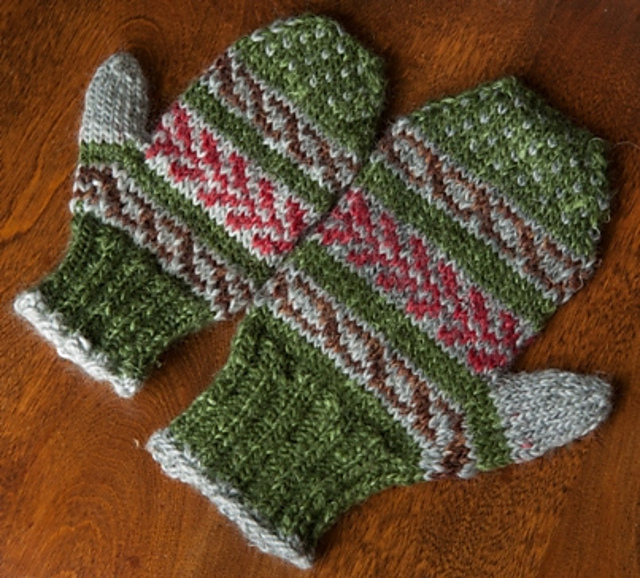 Snowbank Mittens