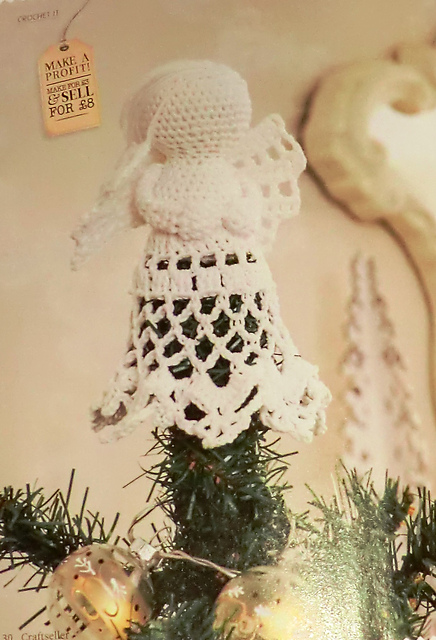 Lace amigurumi angel