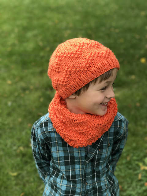 Ridge Hat and Cowl Set