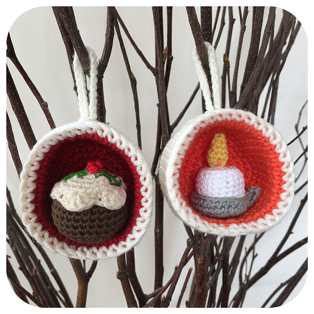 Christmas Bauble Ornaments, Pudding & Candle