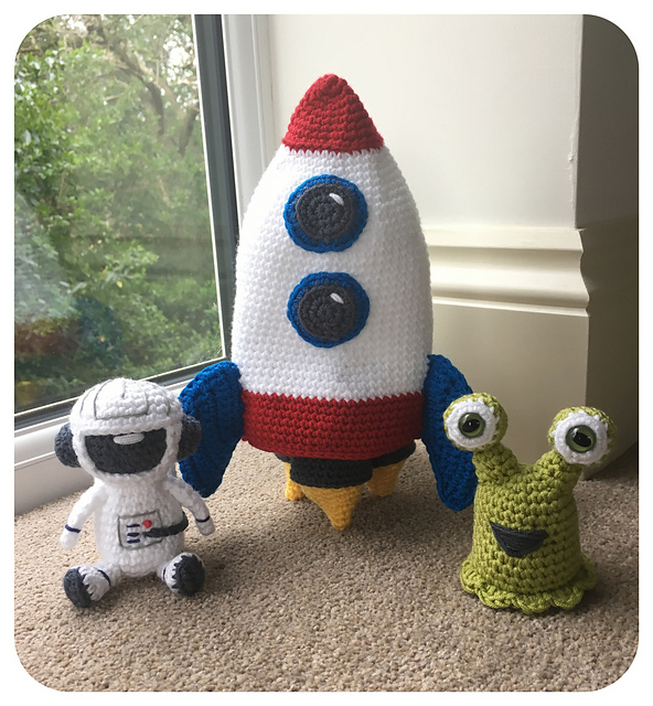 Astronaut & Rocket Playset