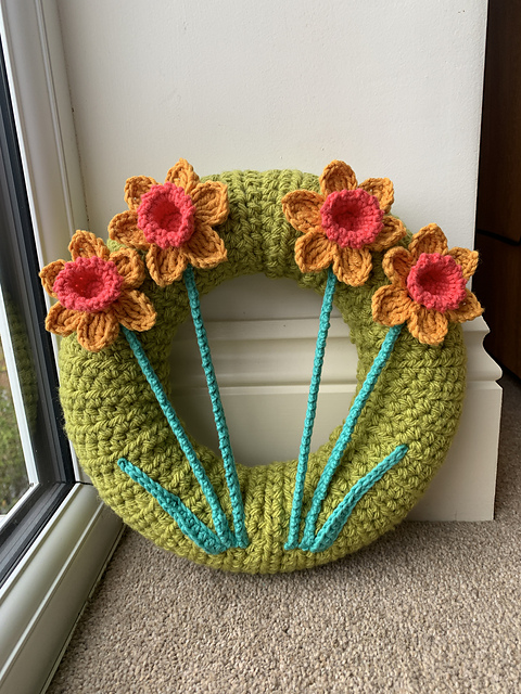 Springtime Daffodil Wreath