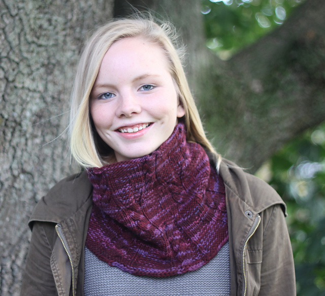 Trymheim Cowl