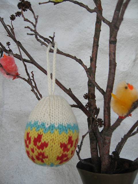 24109 Påskeegg/Easter Balls and Easter Eggs