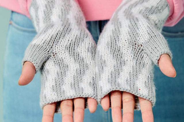 Spring Furrow Mitts