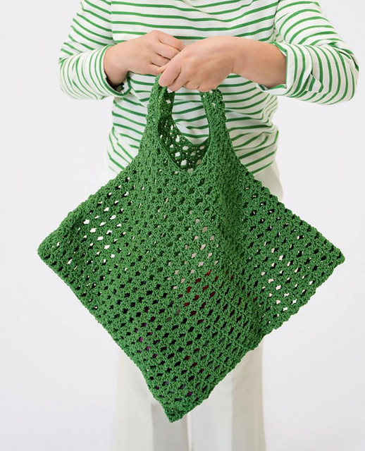 # 02 Square Bag The Core