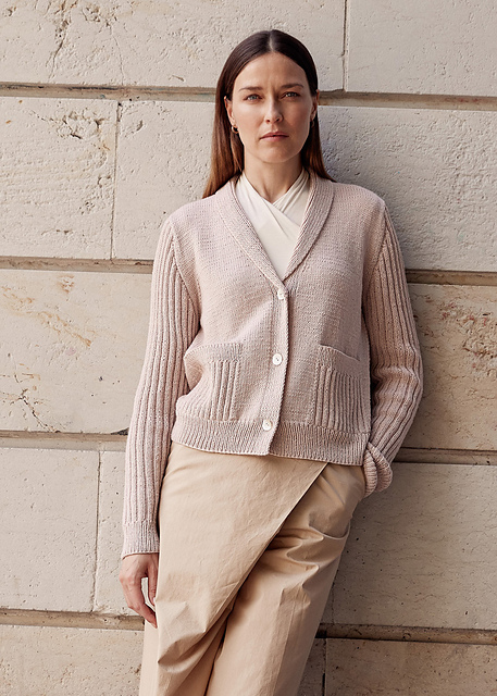 # 20 Jacke mit Taschen