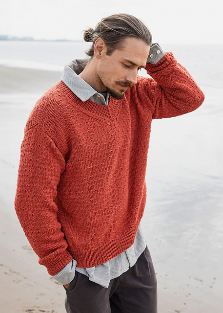 # 49 Pullover mit Pikéemuster